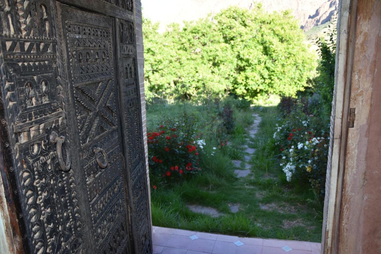 Maison D'Hotes Dar Afra Ait Ziri Exterior photo